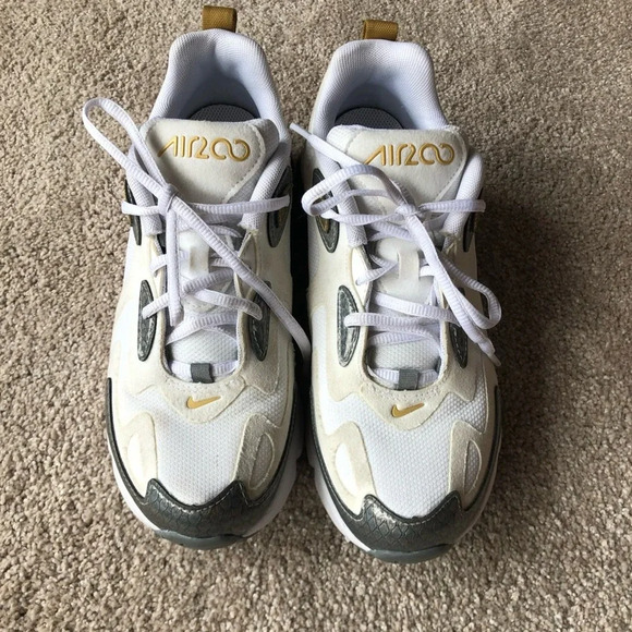 Gently used Nike air max 200 baby dragon GS marathon running shoes - Picture 5 of 8